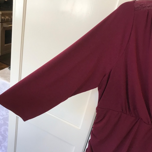 TORRID Lace Surplice V-Neck Blouse Ruched Top Burgundy Women’s Plus Size 2X - Picture 8 of 16